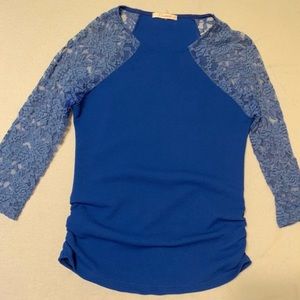New blue 3/4 sleeve top